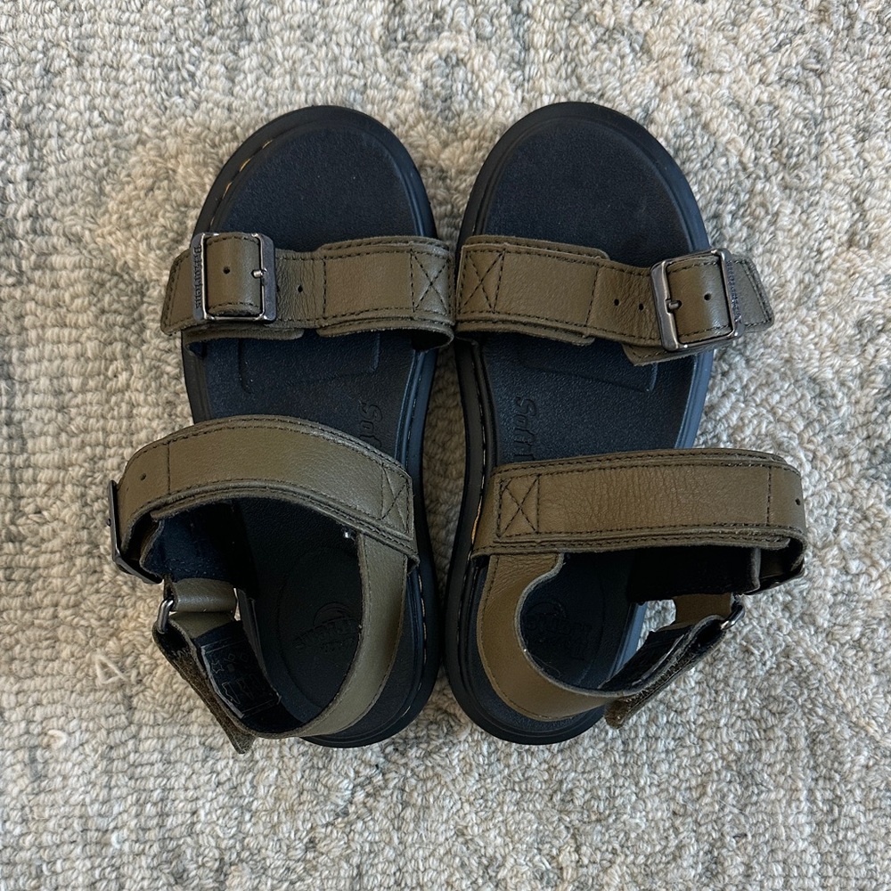 Dr. Martens Kyle J Kids Sandals – Olive Green, Size 13